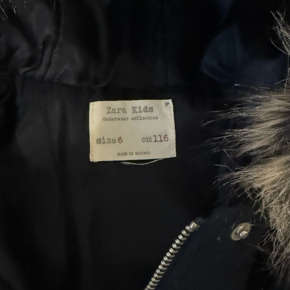 Zara Black Kids Hooded Coat with Faux Fur Trim - Picture 2 of 2